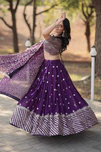 KARNAVI'S HEAVY EMBROIDERED WORK LEHENGA CHOLI LW-7109